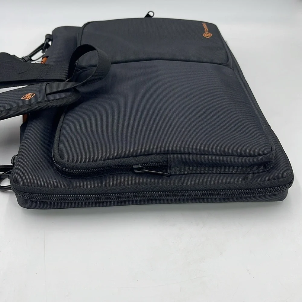 Tomtoc Defender-A42 Laptop Shoudler Bag for 16 inch MacBook Pro